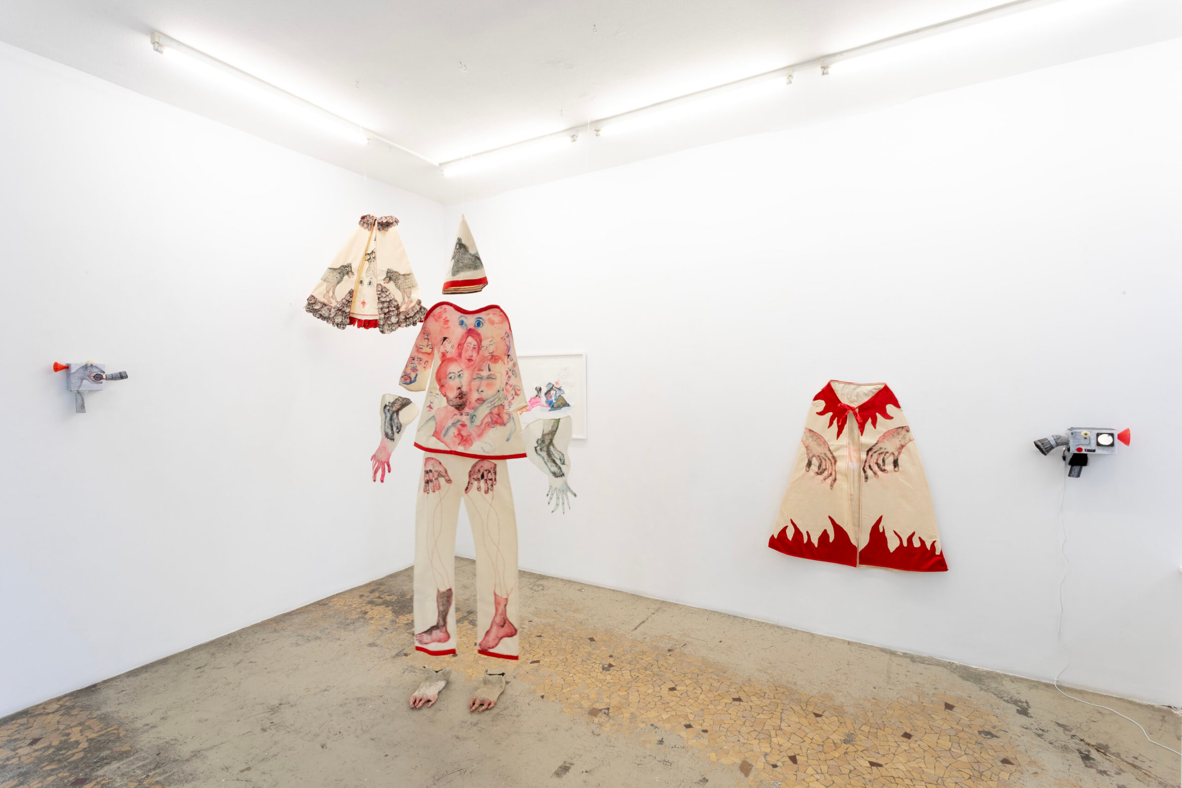 Marie Losier, Arrière-train fantôme at Galerie Anne Barrault