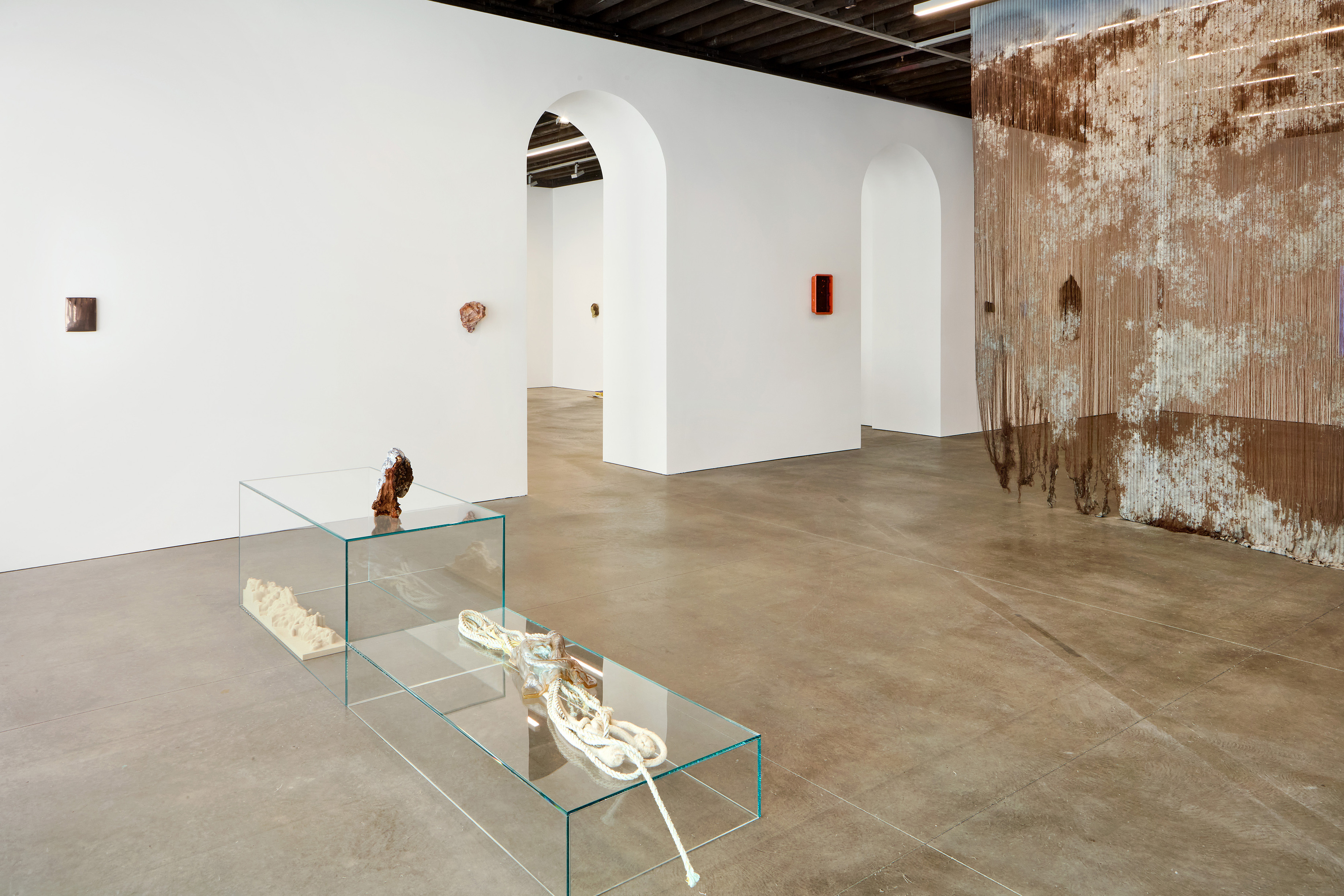 Edith Dekyndt, Notes on What Is What at Marian Goodman, photo 4
