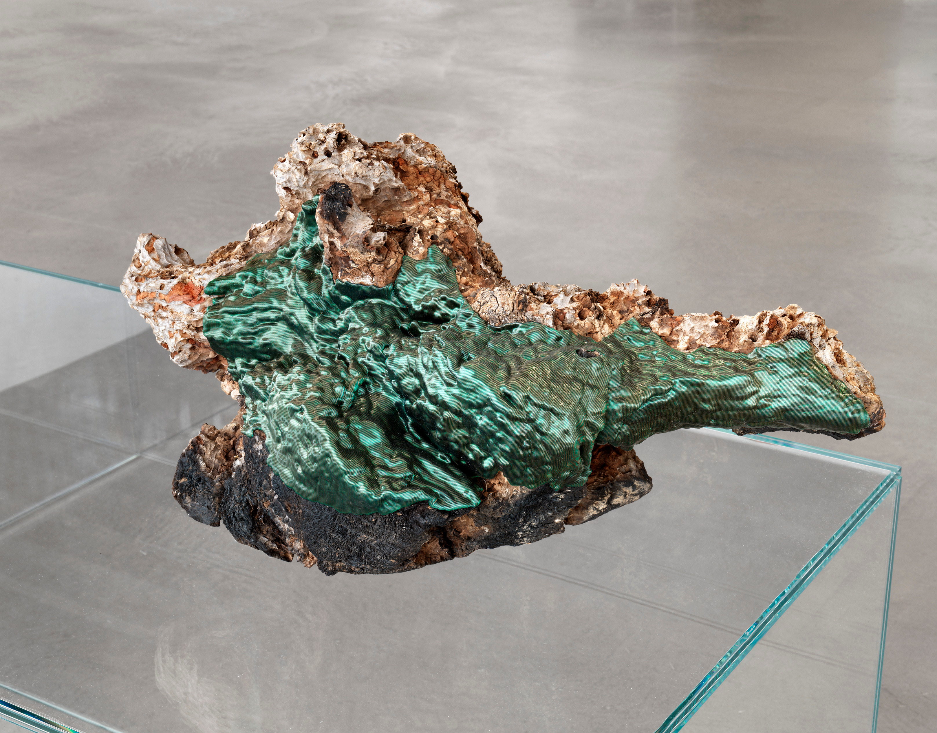 Edith Dekyndt, Notes on What Is What at Marian Goodman, photo 7