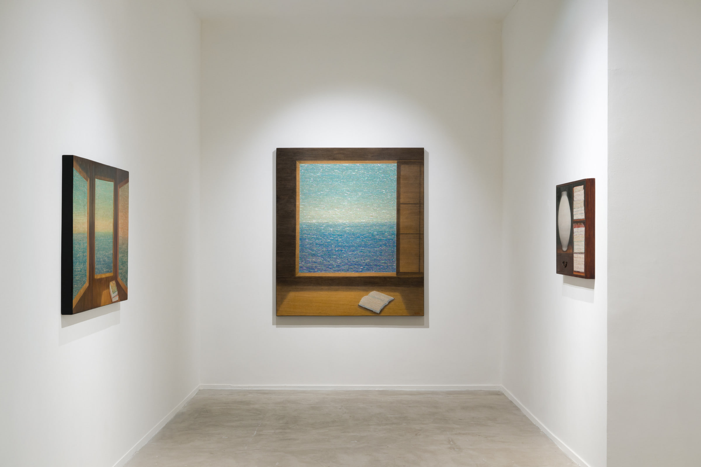 Kim Duck-Yong, Where Grain Becomes Light at Soluna Fine Art