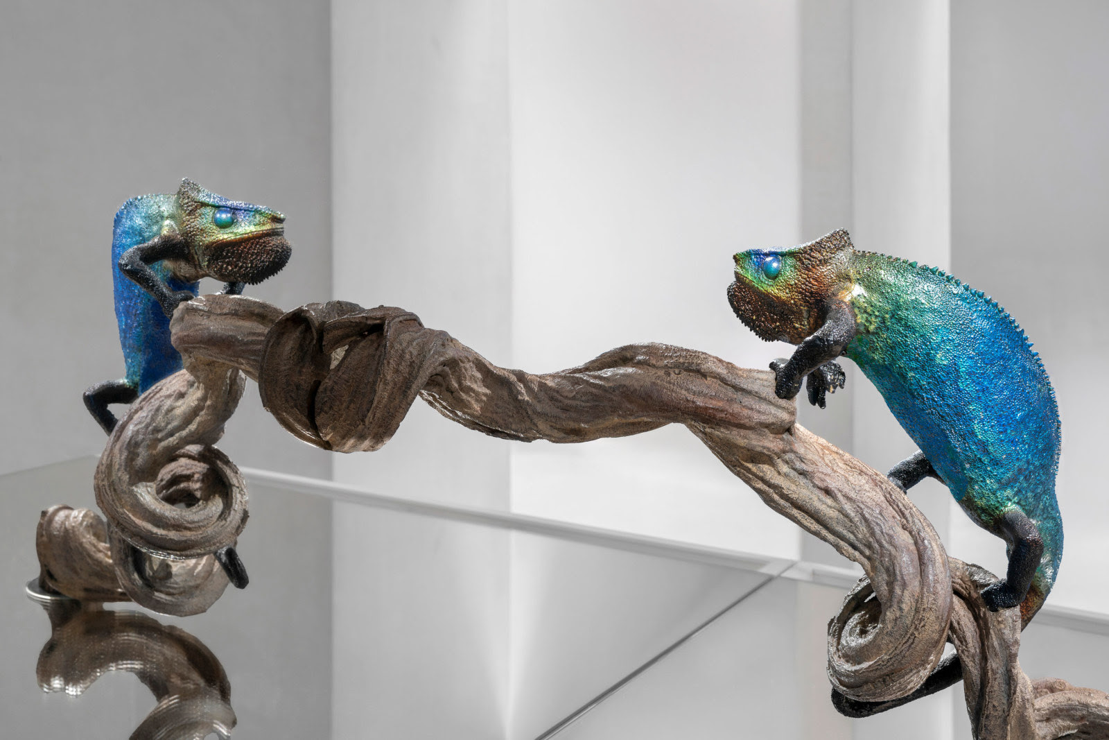 Agnieszka Kurant, Recursion at Marian Goodman, photo 2