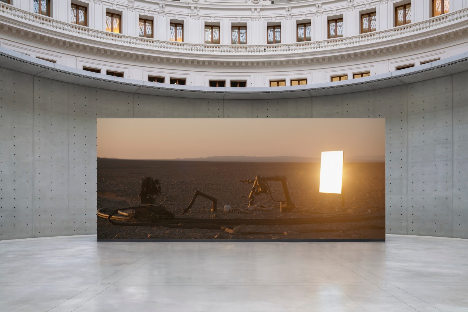 Pierre Huyghe, Camata at Bourse de Commerce, photo 2