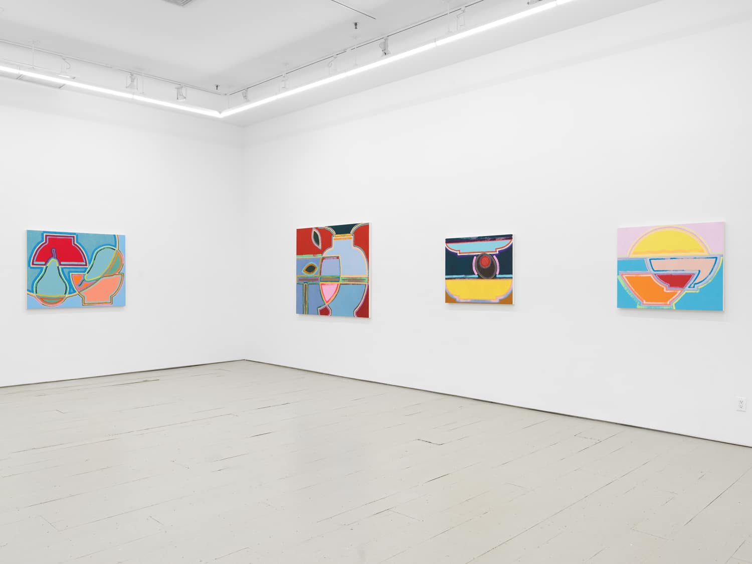 Holly Coulis, Whereabouts at Klaus von Nichtssagend, photo 5