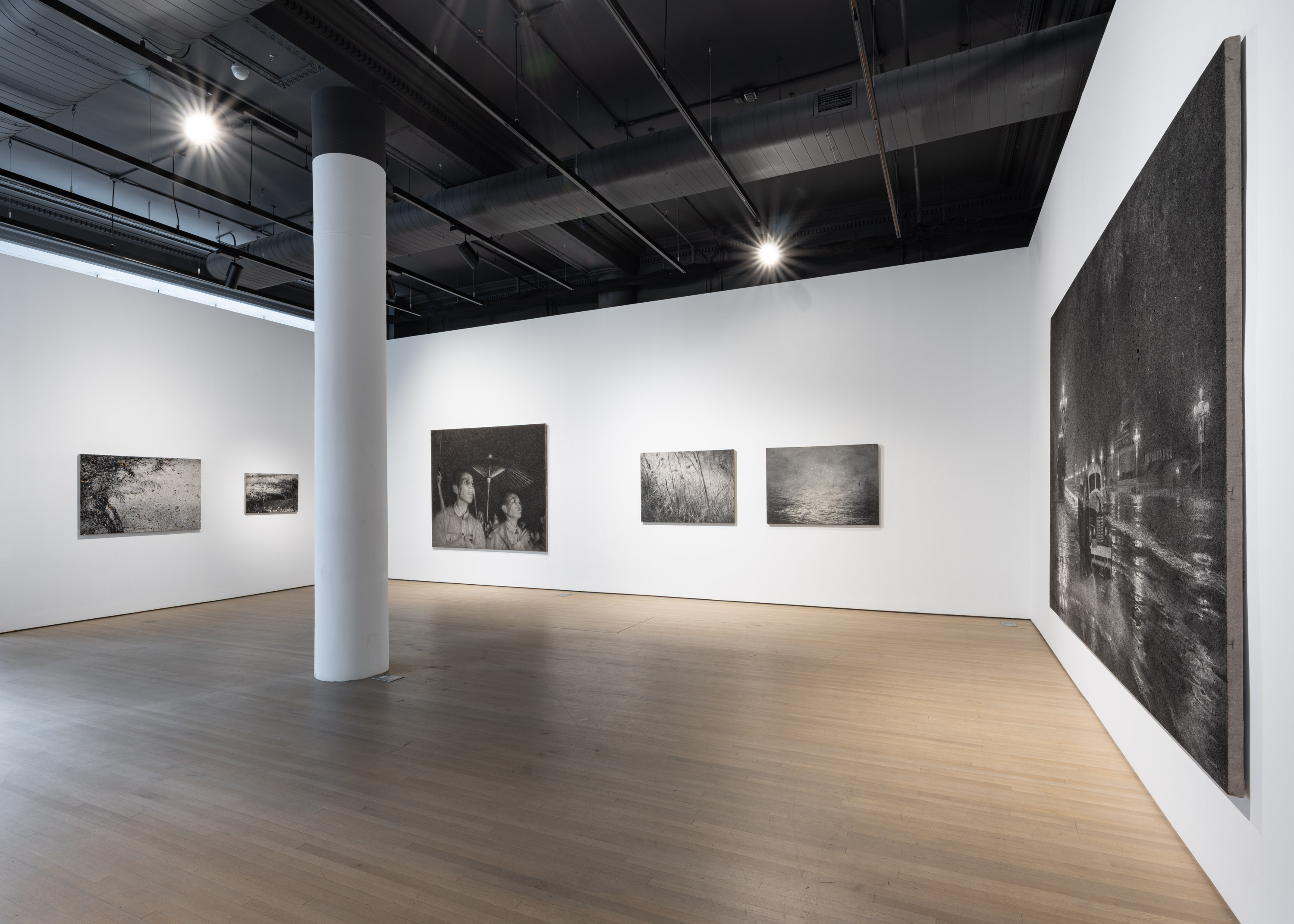 Zhang Huan, image 13 of 25
