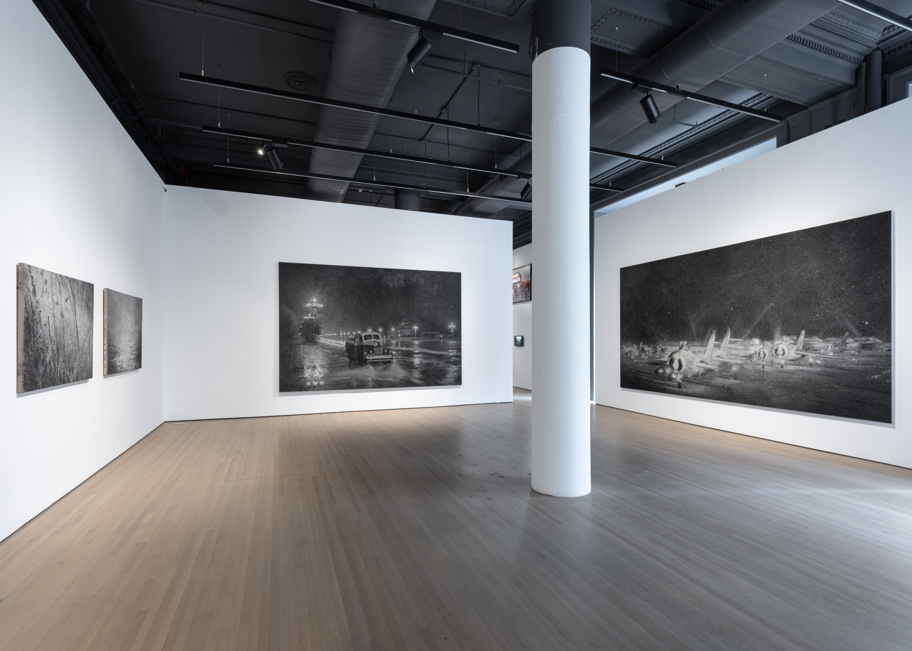 Zhang Huan, image 22 of 25