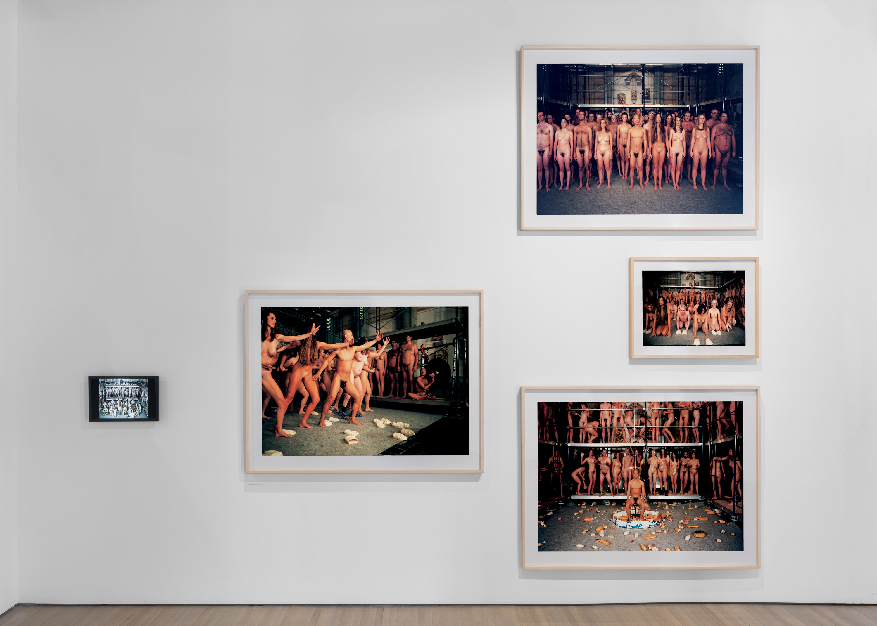 Zhang Huan, image 7 of 25