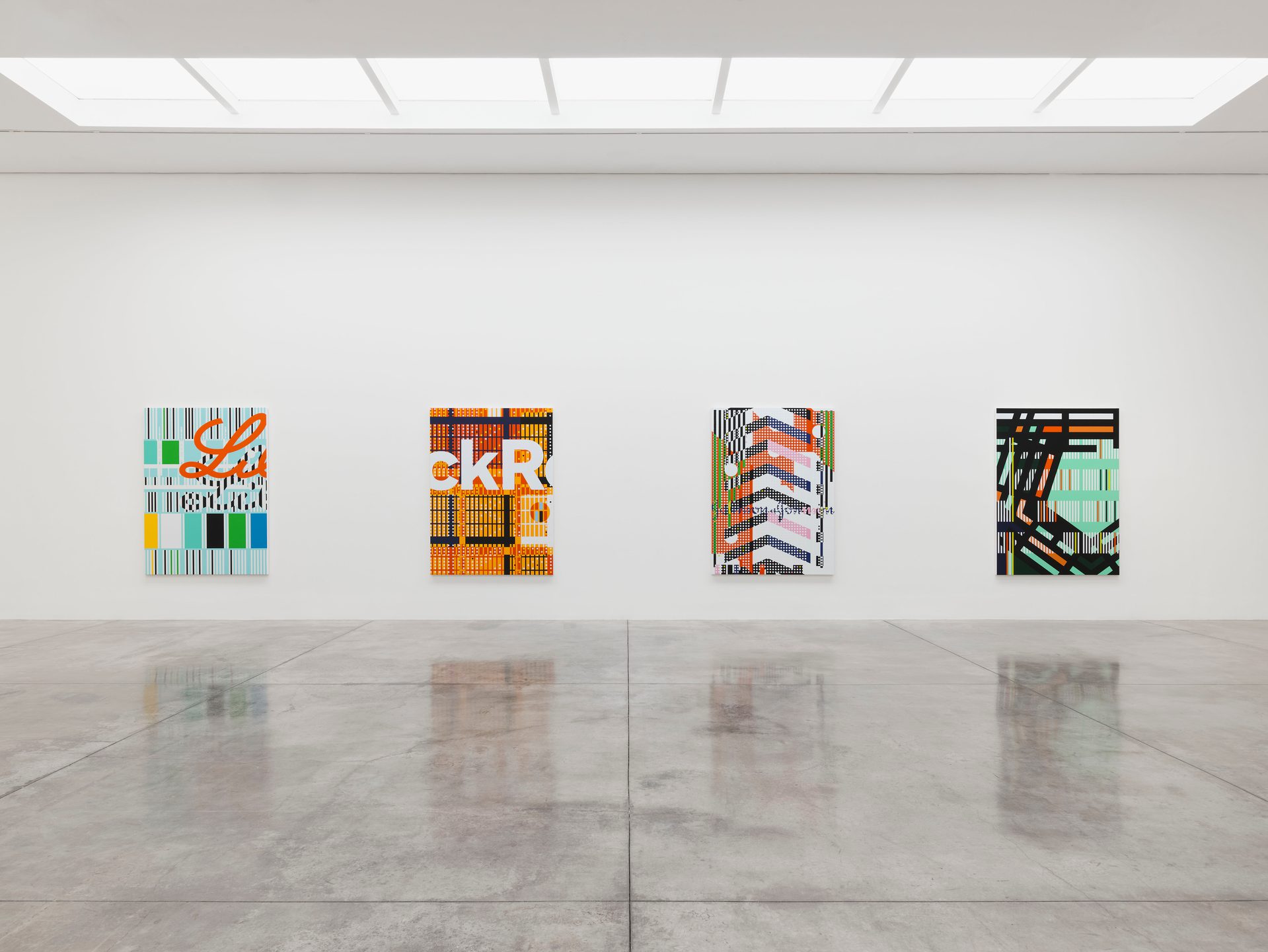 Sarah Morris, Snow Leopards and Skyscrapers at White Cube, photo 5