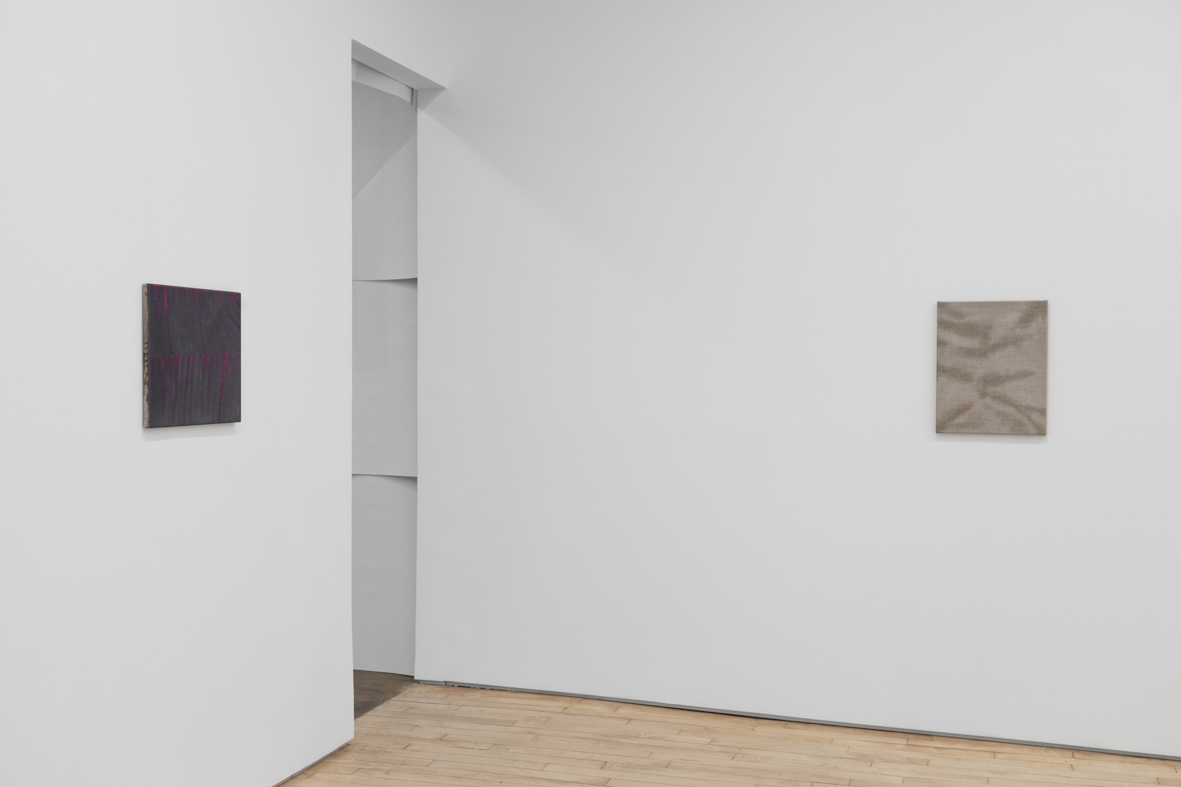 Kim Stolz, Recent Paintings at Yve Yang, photo 7