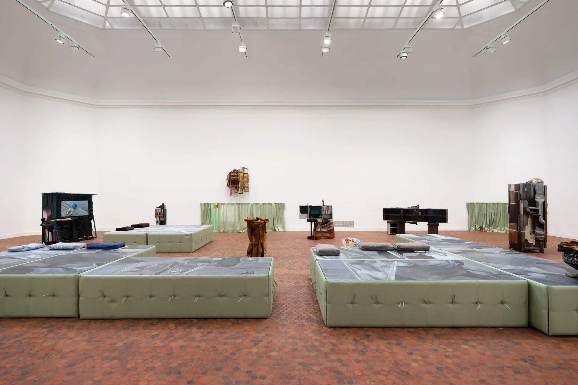 Jessi Reaves, Process Invented the Mirror at Arts and Letters, photo 3