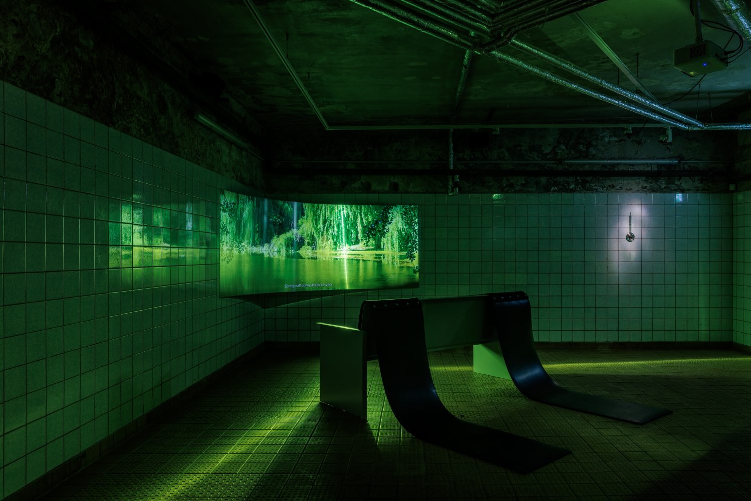 Lesia Vasylchenko, YesterLight: Sensing Ruptures of Time at Schinkel Pavillon, photo 5