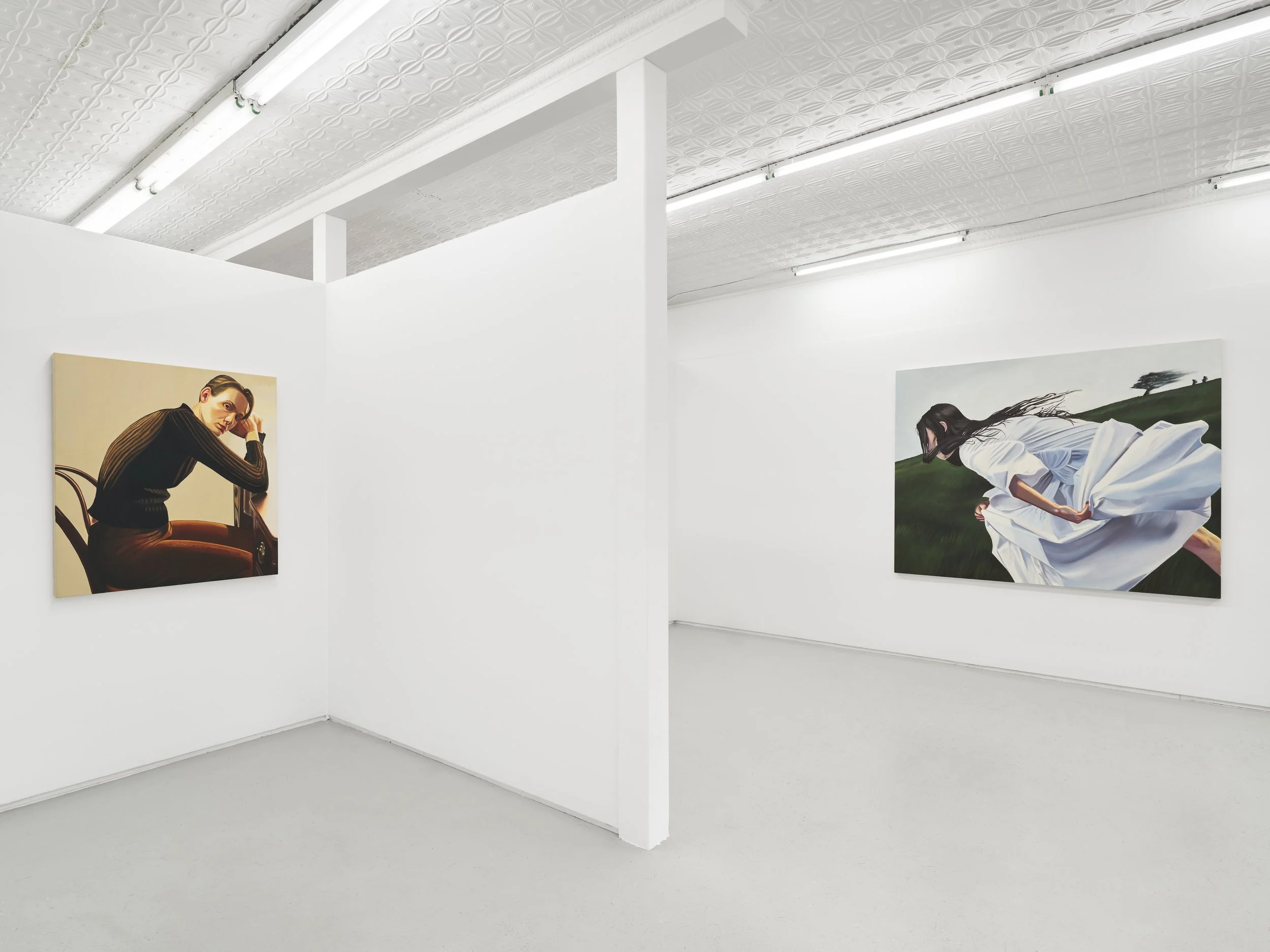 Molly Bounds, The Light That Loses, The Night That Wins at Mrs., photo 3