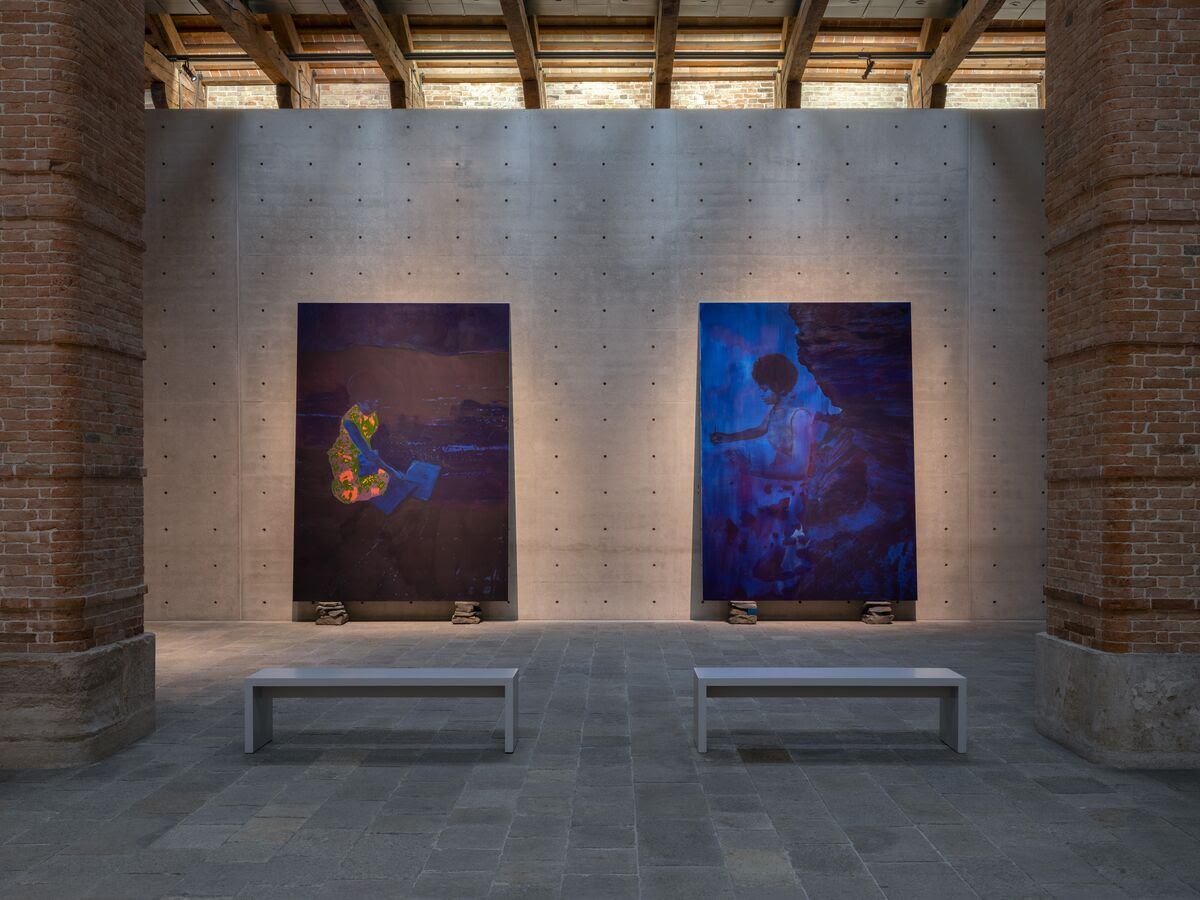 Lorna Simpson, Third Person at Punta della Dogana, photo 2