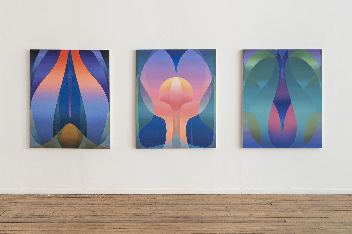 Minako Iwamura, image 7 of 7