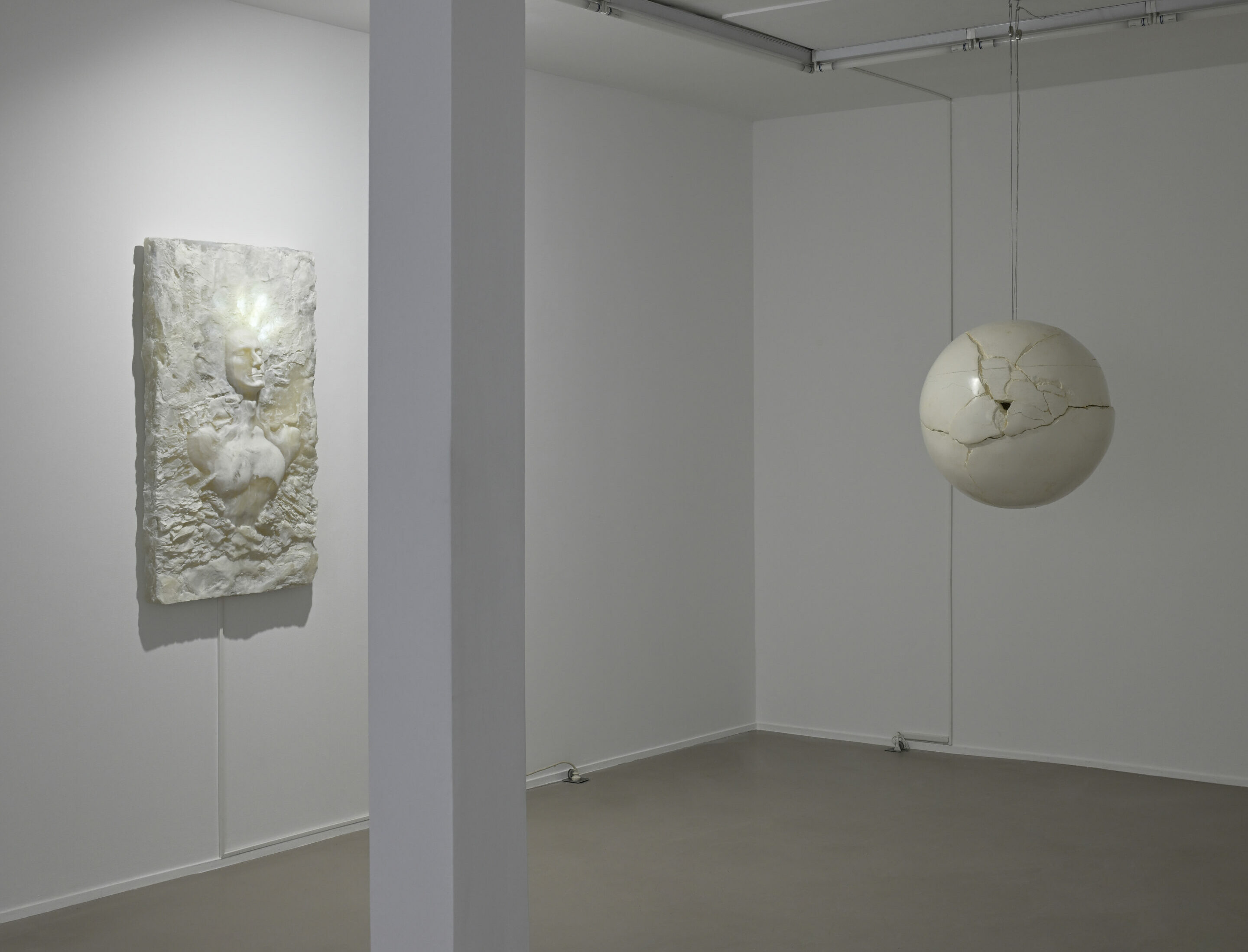 Recycle Group, Too Much! at Suzanne Tarasieve, photo 5