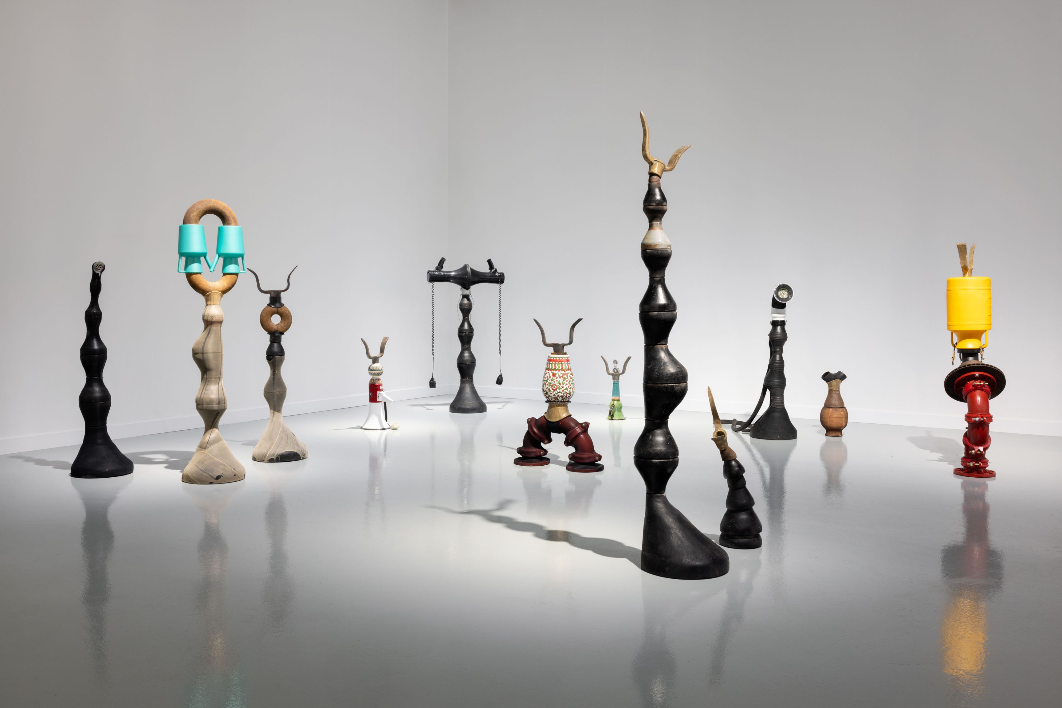Nida Sinnokrot, Above Ground Below at Carlier Gebauer, photo 8