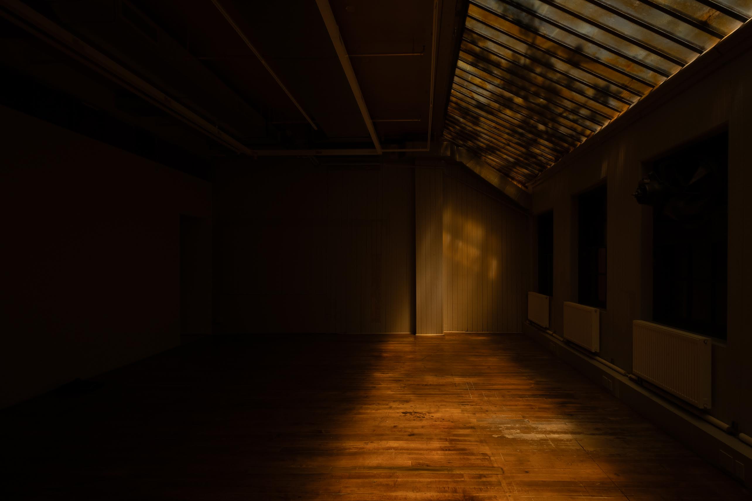 Stephen Lichty, Ghost Stone at Yve Yang, photo 2