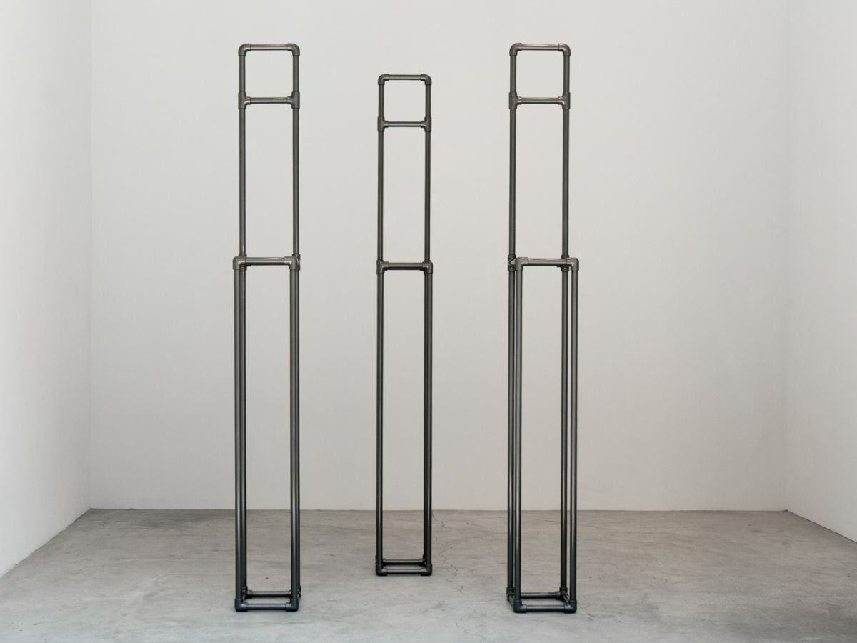 Robert Wilson, Einstein Chairs, at Paula Cooper