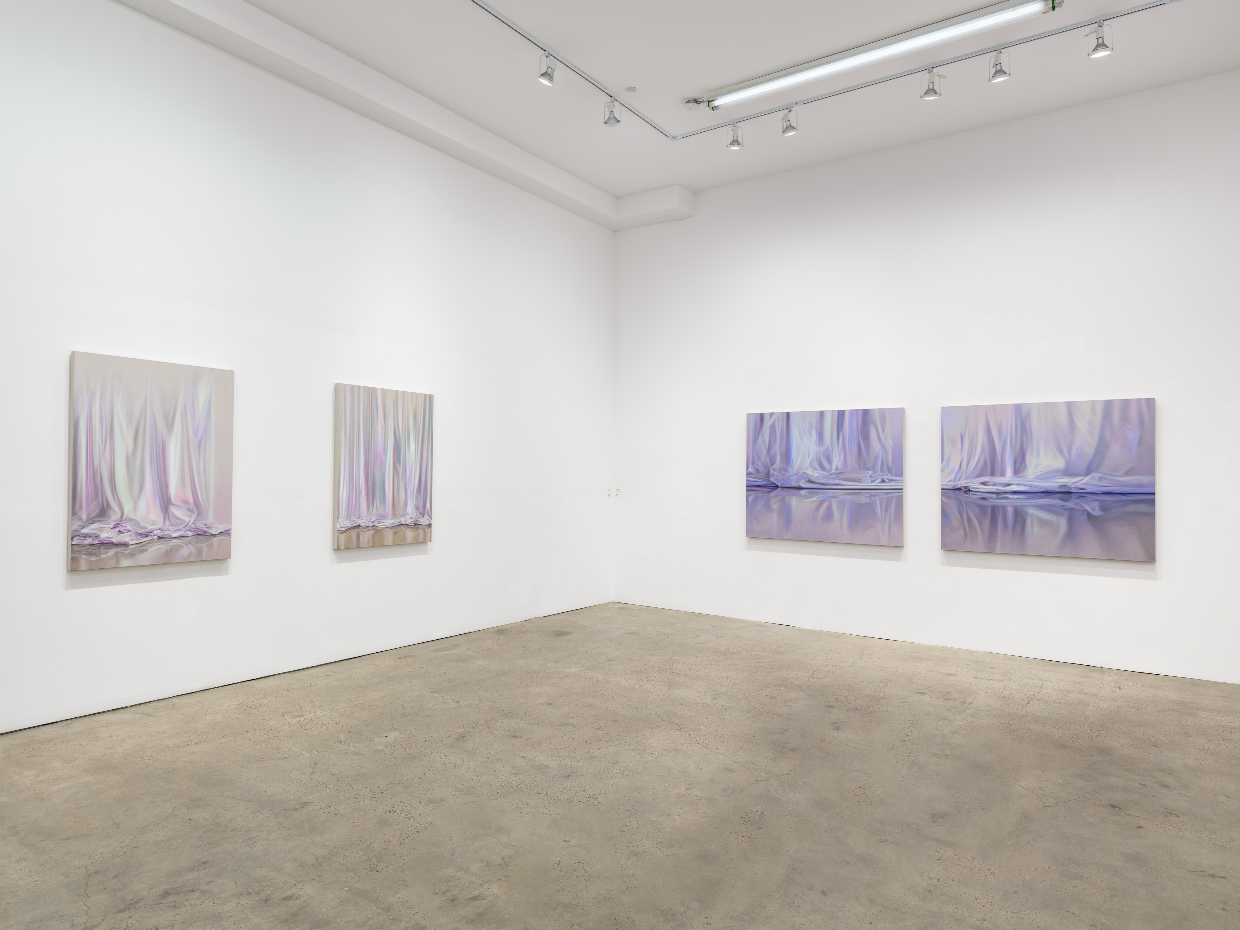 Maude Corriveau, Between Folds at Plato, photo 3