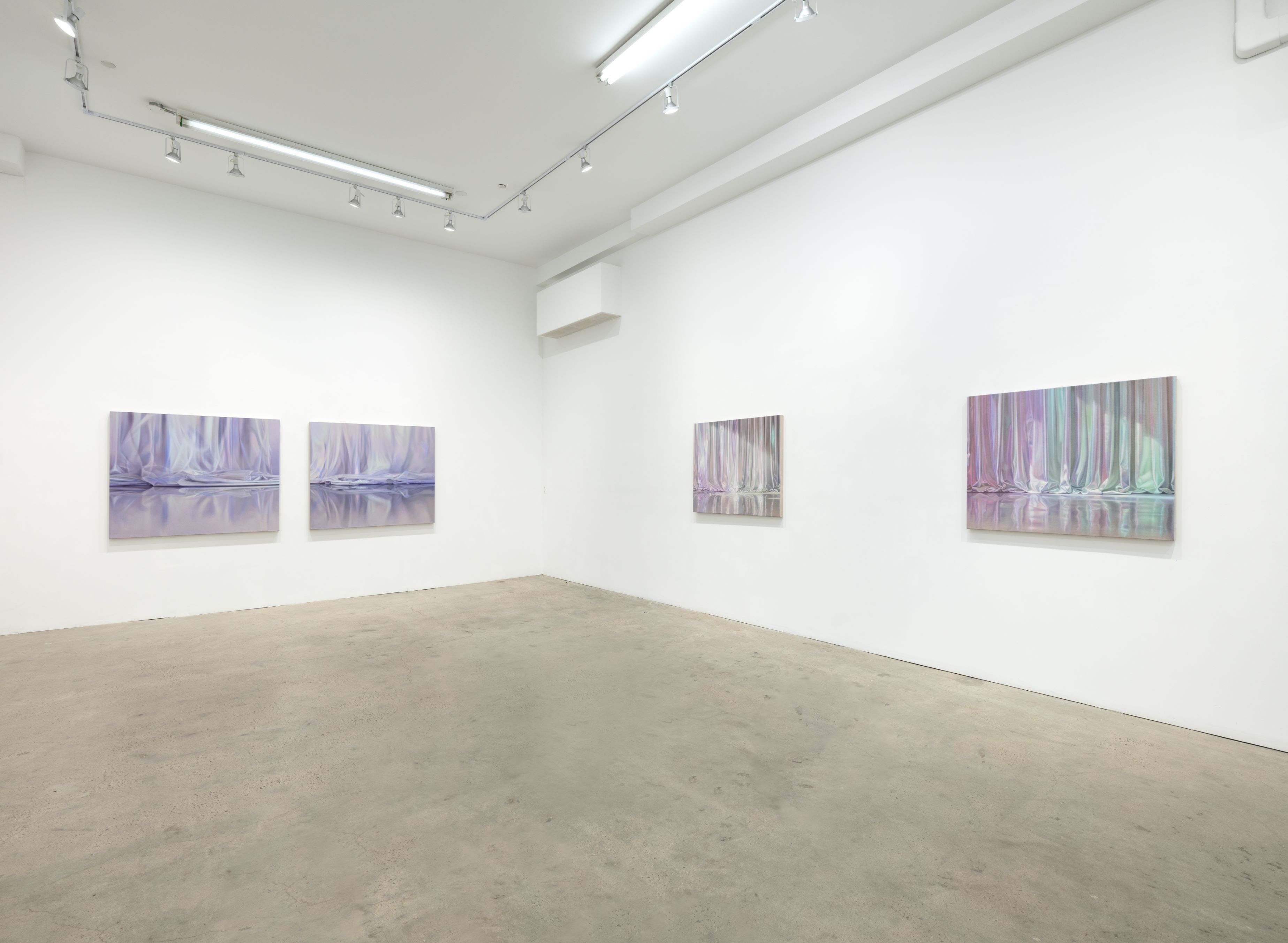 Maude Corriveau, Between Folds at Plato, photo 5