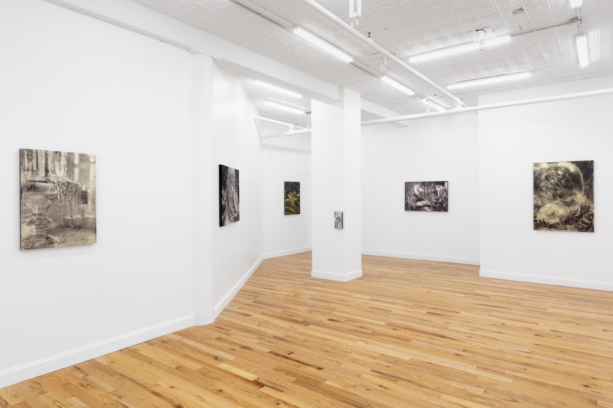 Huang Chih-Cheng & Liou Jyun-Hao, Stalker at Fragment