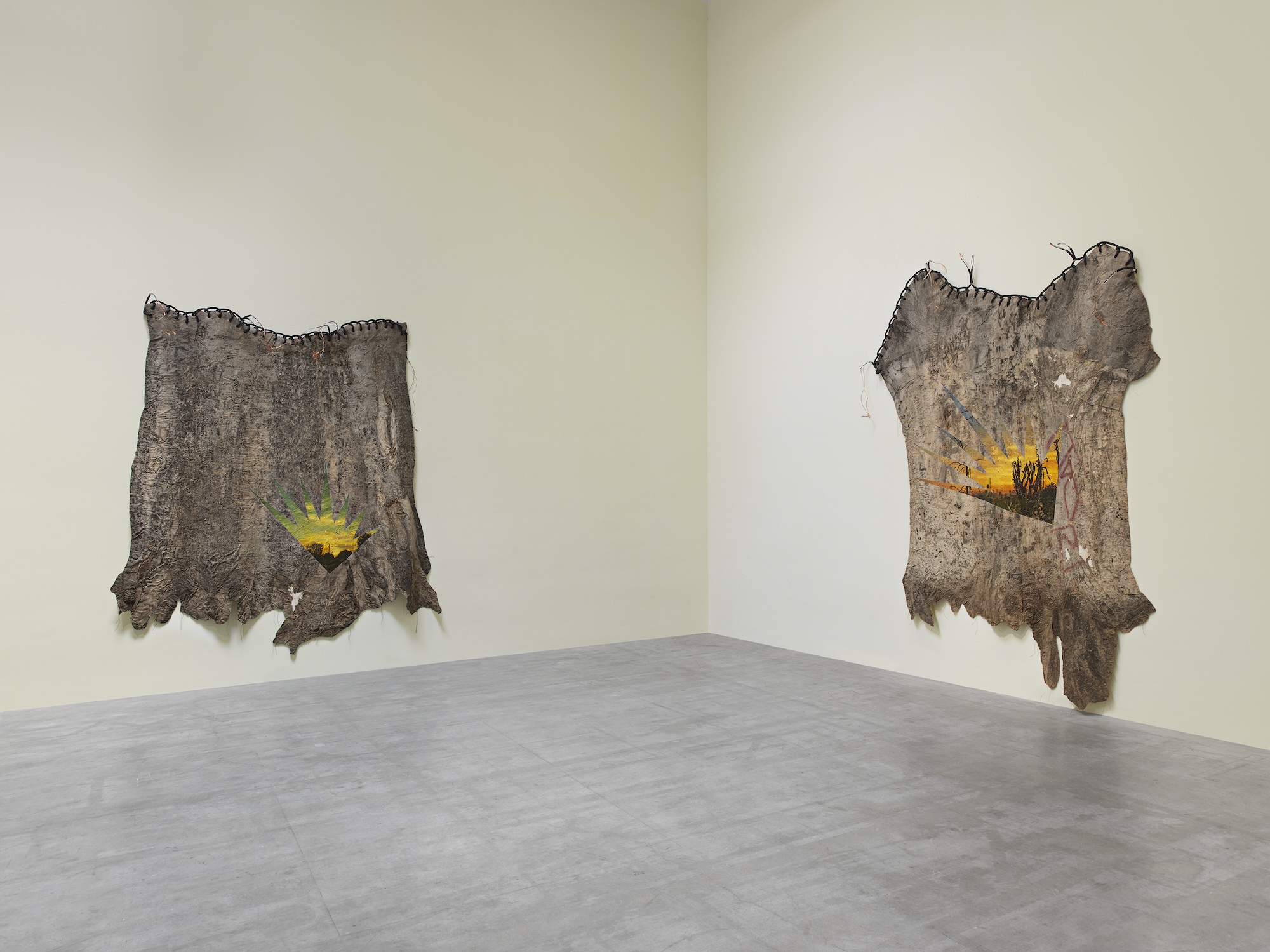 Eddie R. Aparicio, Rubberneckers at Jeffrey Deitch, photo 3