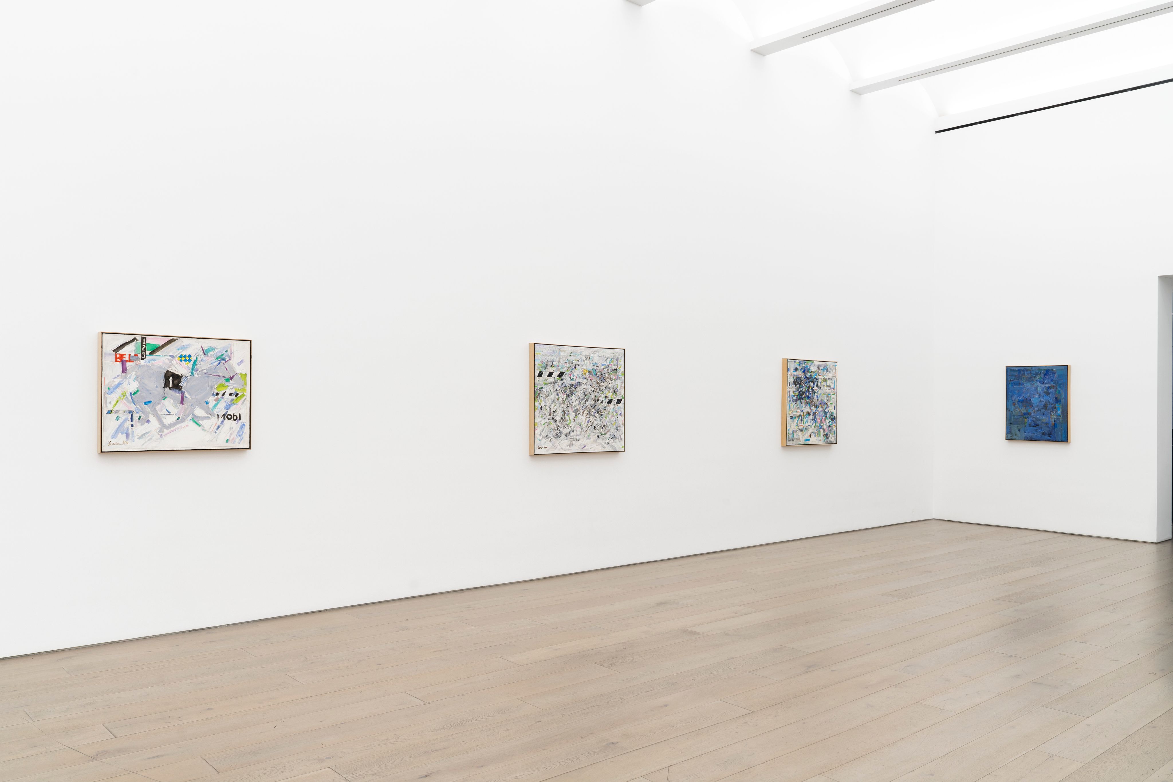 Young-Il Ahn, Self Reflections at Perrotin, photo 2