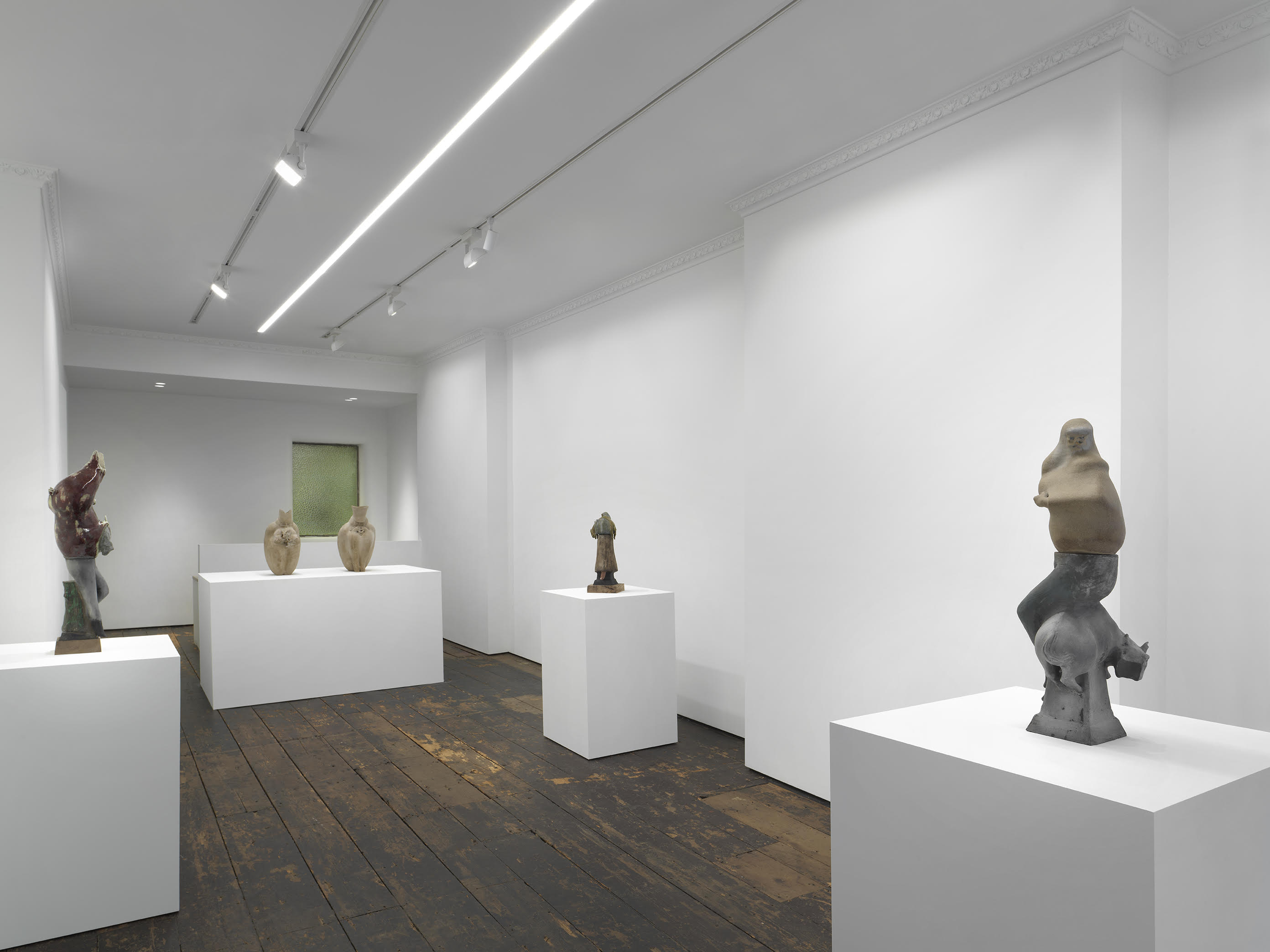 Jared Buckhiester, Five Ceramics at American Art Catalogues, photo 2