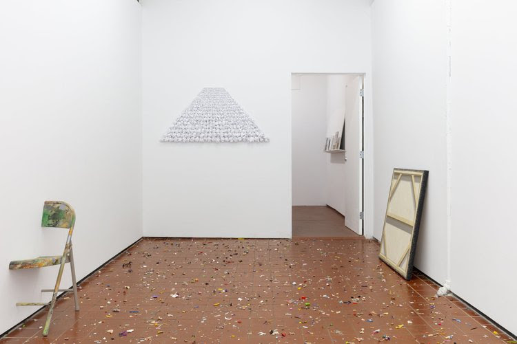 Tom Friedman, There's No Such Thing as Art at Entrance