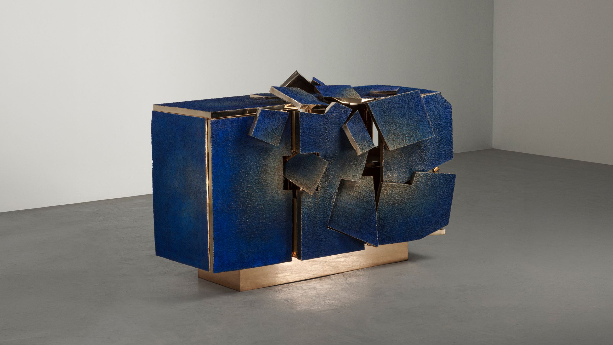 Vincent Dubourg, Blue Weather at Carpenters Workshop Gallery, photo 3